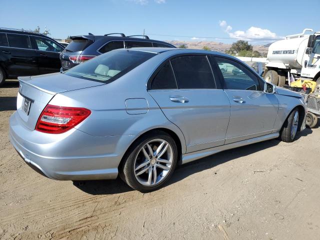 Photo 2 VIN: WDDGF4HB1DA786150 - MERCEDES-BENZ C 250 