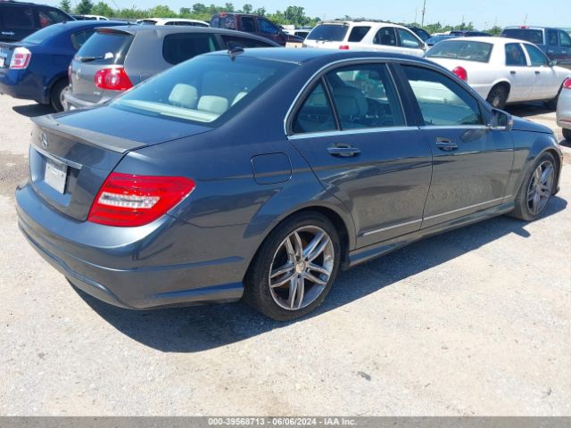 Photo 3 VIN: WDDGF4HB1DA789291 - MERCEDES-BENZ C-CLASS 