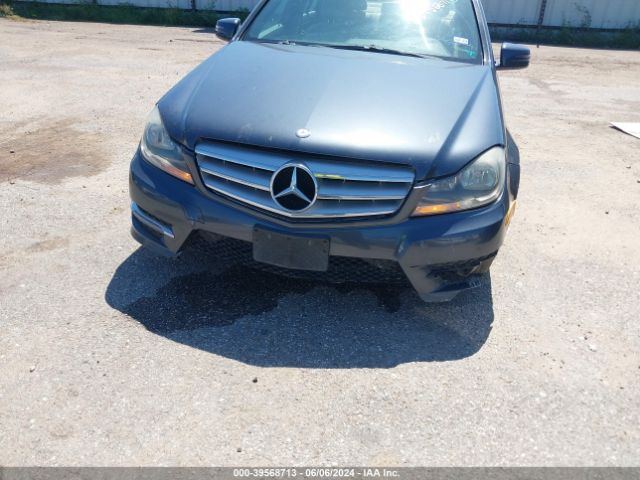 Photo 5 VIN: WDDGF4HB1DA789291 - MERCEDES-BENZ C-CLASS 