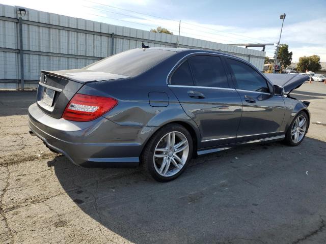 Photo 2 VIN: WDDGF4HB1DA790392 - MERCEDES-BENZ C-CLASS 