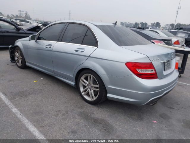 Photo 2 VIN: WDDGF4HB1DA804873 - MERCEDES-BENZ C 250 