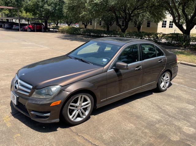 Photo 1 VIN: WDDGF4HB1DA827196 - MERCEDES-BENZ C 250 