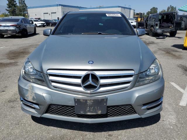 Photo 4 VIN: WDDGF4HB1DA827697 - MERCEDES-BENZ C 250 