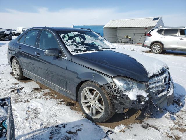 Photo 3 VIN: WDDGF4HB1DR248436 - MERCEDES-BENZ C 250 