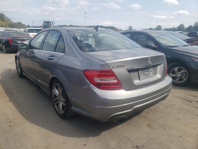 Photo 2 VIN: WDDGF4HB1DR253104 - MERCEDES-BENZ C 250 