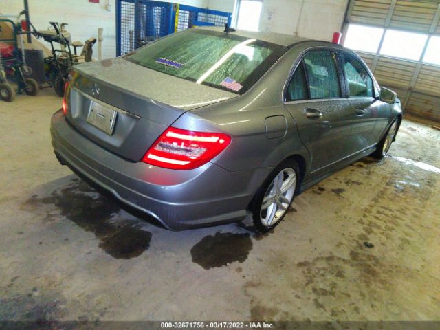 Photo 3 VIN: WDDGF4HB1DR253488 - MERCEDES-BENZ C-CLASS 