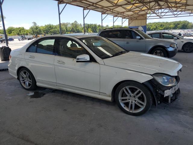 Photo 3 VIN: WDDGF4HB1DR256391 - MERCEDES-BENZ C-CLASS 