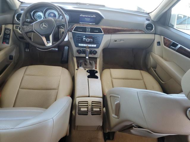 Photo 7 VIN: WDDGF4HB1DR256391 - MERCEDES-BENZ C-CLASS 