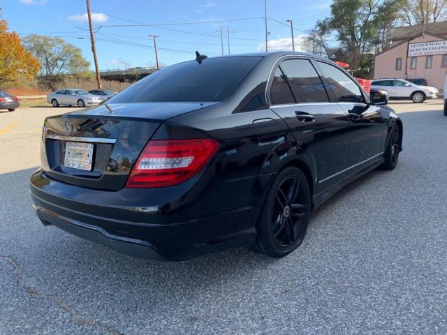 Photo 3 VIN: WDDGF4HB1DR259291 - MERCEDES-BENZ C 250 