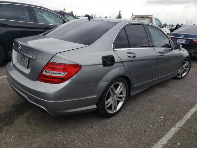 Photo 2 VIN: WDDGF4HB1DR265432 - MERCEDES-BENZ C 250 