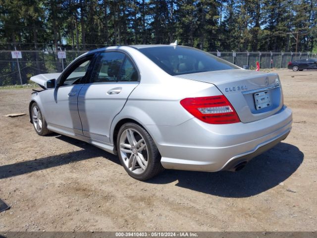 Photo 2 VIN: WDDGF4HB1DR268749 - MERCEDES-BENZ C 250 