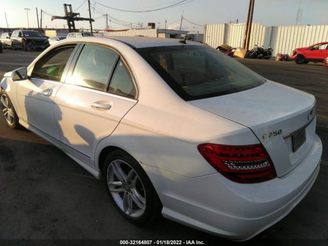 Photo 2 VIN: WDDGF4HB1DR269500 - MERCEDES-BENZ C-CLASS 