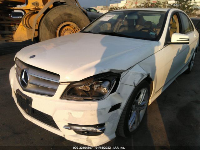 Photo 5 VIN: WDDGF4HB1DR269500 - MERCEDES-BENZ C-CLASS 