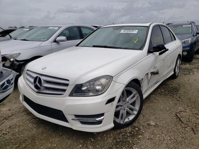 Photo 1 VIN: WDDGF4HB1DR285034 - MERCEDES-BENZ C 250 