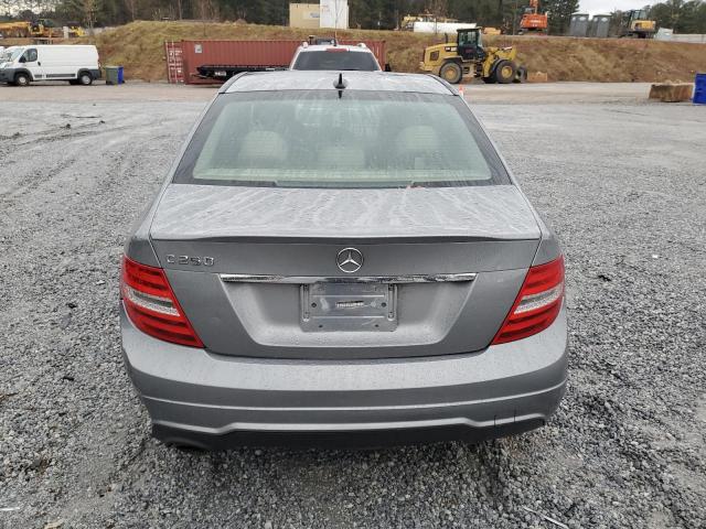 Photo 5 VIN: WDDGF4HB1DR296390 - MERCEDES-BENZ C-CLASS 