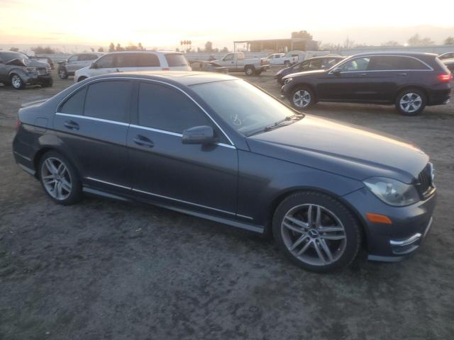 Photo 3 VIN: WDDGF4HB1DR299905 - MERCEDES-BENZ C-CLASS 