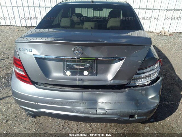 Photo 5 VIN: WDDGF4HB1EA939398 - MERCEDES-BENZ C-CLASS 