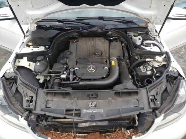 Photo 6 VIN: WDDGF4HB1EA955827 - MERCEDES-BENZ C 250 