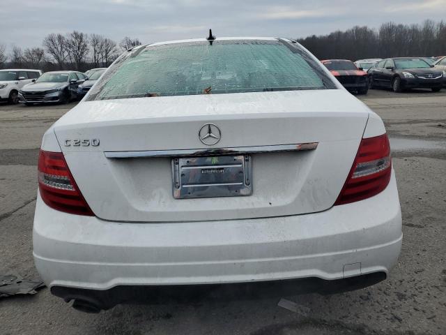 Photo 5 VIN: WDDGF4HB1EG213456 - MERCEDES-BENZ C-CLASS 