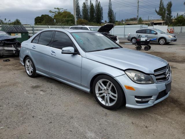 Photo 3 VIN: WDDGF4HB1EG240138 - MERCEDES-BENZ C-CLASS 