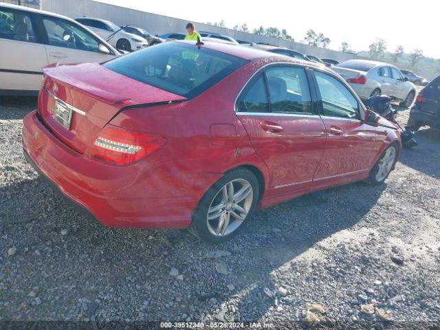 Photo 3 VIN: WDDGF4HB1ER311357 - MERCEDES-BENZ C-CLASS 