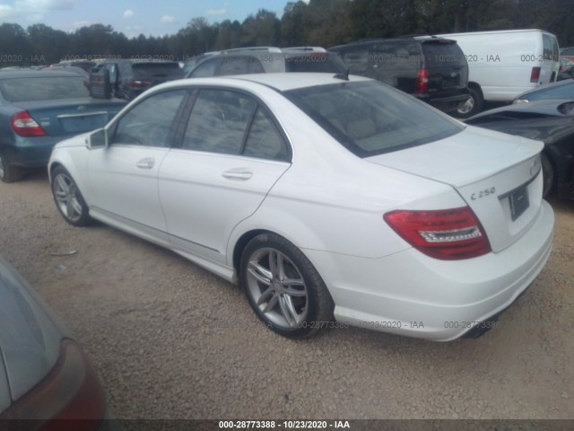 Photo 2 VIN: WDDGF4HB1ER313643 - MERCEDES-BENZ C-CLASS 