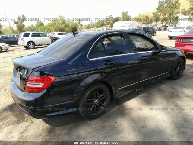 Photo 3 VIN: WDDGF4HB1ER321256 - MERCEDES-BENZ C-CLASS 