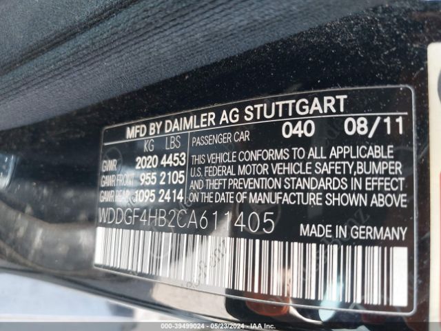 Photo 8 VIN: WDDGF4HB2CA611405 - MERCEDES-BENZ C 250 