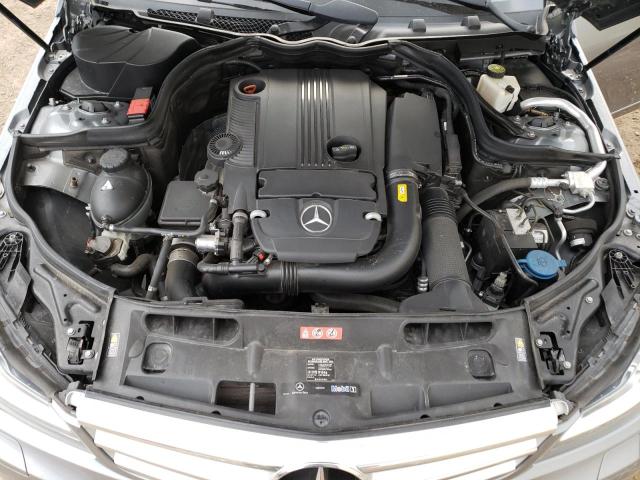 Photo 6 VIN: WDDGF4HB2CA617981 - MERCEDES-BENZ C 250 