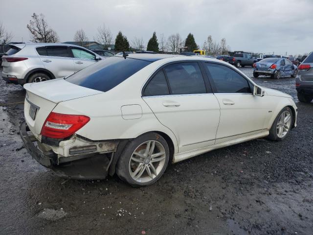 Photo 2 VIN: WDDGF4HB2CA722567 - MERCEDES-BENZ C 250 