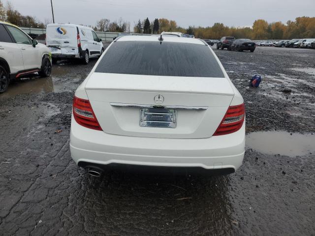 Photo 5 VIN: WDDGF4HB2CR207716 - MERCEDES-BENZ C 250 