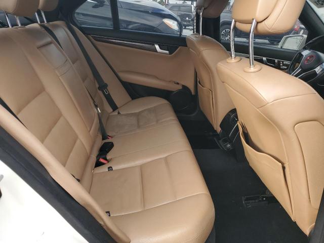 Photo 9 VIN: WDDGF4HB2CR212088 - MERCEDES-BENZ C 250 