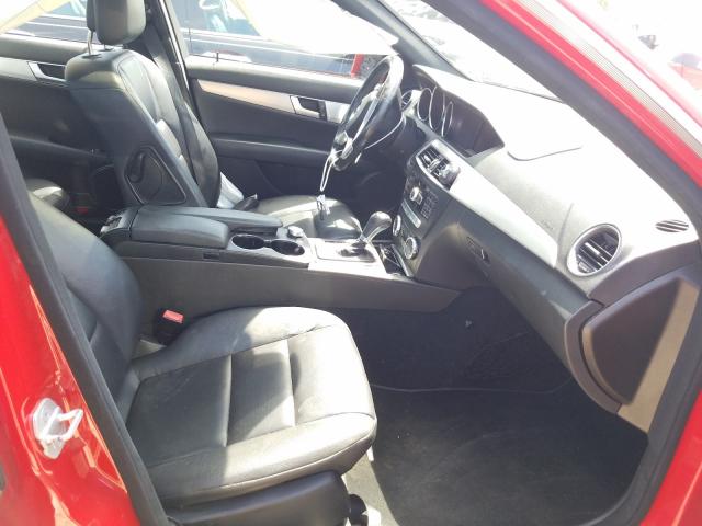 Photo 4 VIN: WDDGF4HB2CR234138 - MERCEDES-BENZ C 250 