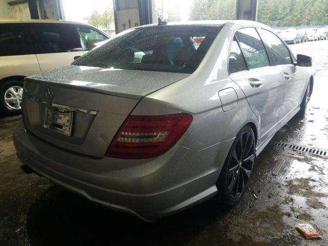 Photo 3 VIN: WDDGF4HB2DA743324 - MERCEDES-BENZ C 250 