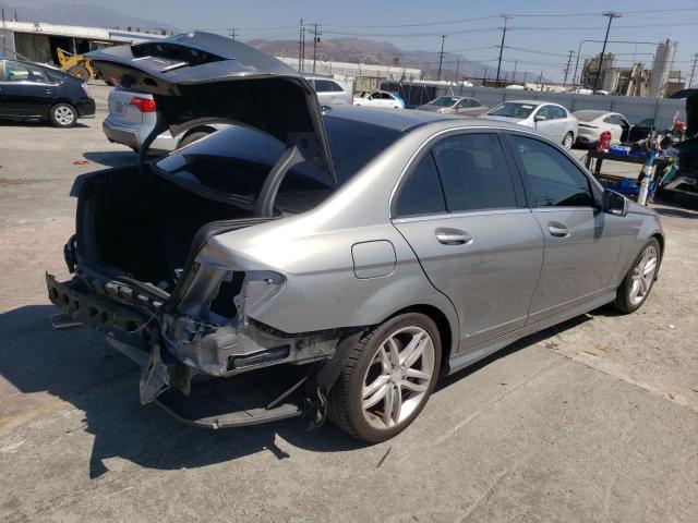 Photo 3 VIN: WDDGF4HB2DA764030 - MERCEDES-BENZ C 250 