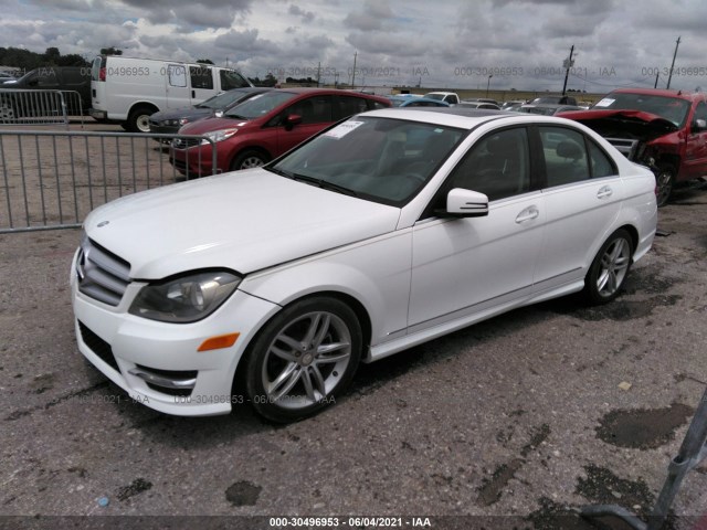 Photo 1 VIN: WDDGF4HB2DA764299 - MERCEDES-BENZ C-CLASS 