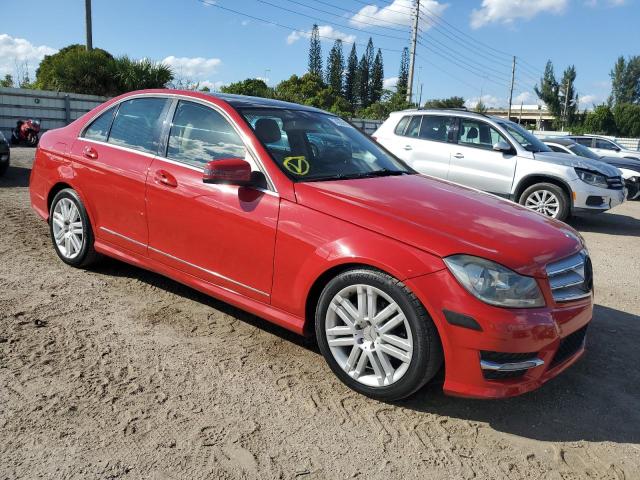 Photo 3 VIN: WDDGF4HB2DA777103 - MERCEDES-BENZ C-CLASS 