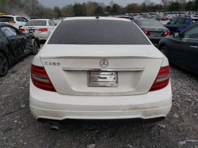 Photo 5 VIN: WDDGF4HB2DA782463 - MERCEDES-BENZ C-CLASS 