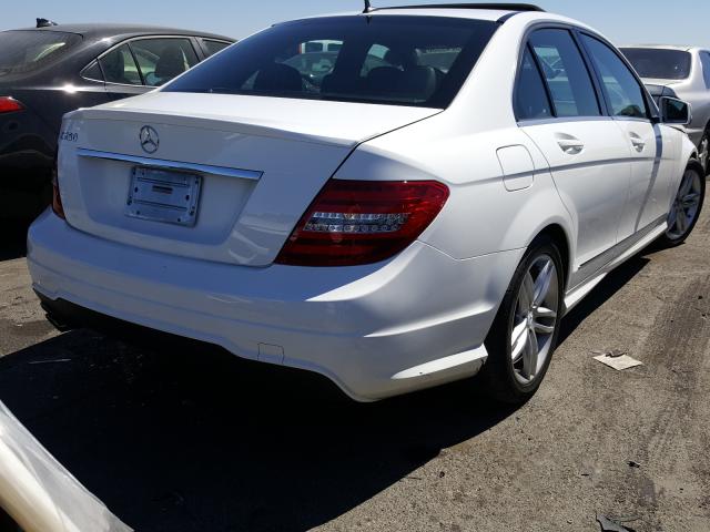 Photo 3 VIN: WDDGF4HB2DA784116 - MERCEDES-BENZ C 250 