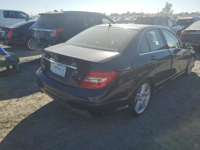 Photo 3 VIN: WDDGF4HB2DA795617 - MERCEDES-BENZ C 250 