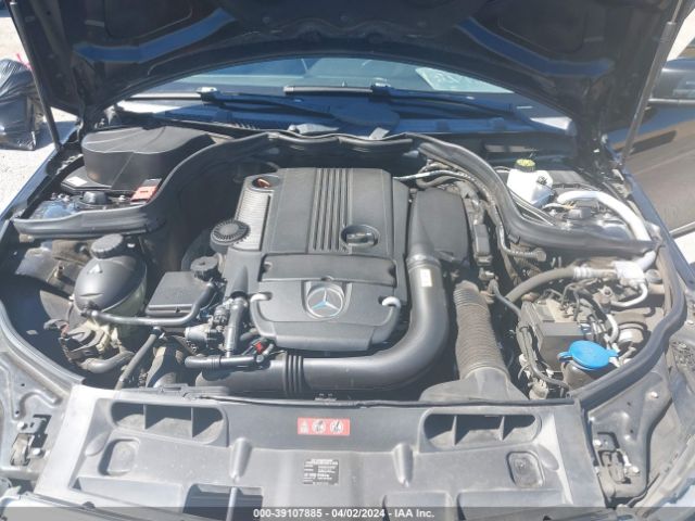 Photo 9 VIN: WDDGF4HB2DA858036 - MERCEDES-BENZ C 250 