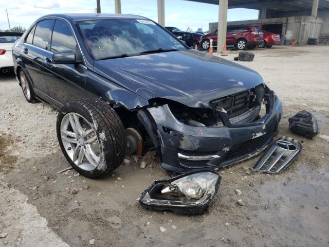 Photo 0 VIN: WDDGF4HB2DR262829 - MERCEDES-BENZ C 250 