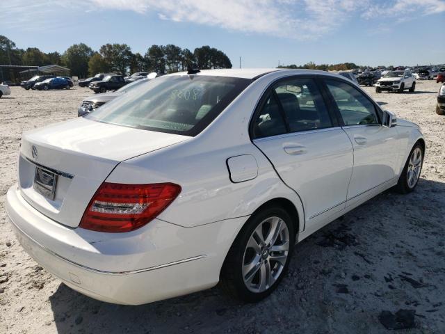 Photo 3 VIN: WDDGF4HB2DR264807 - MERCEDES-BENZ C 250 