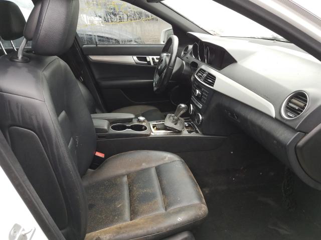 Photo 4 VIN: WDDGF4HB2DR268503 - MERCEDES-BENZ C 250 