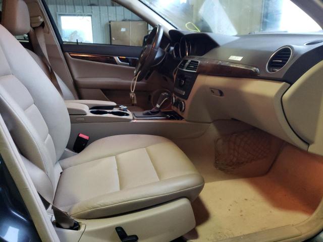 Photo 4 VIN: WDDGF4HB2DR282675 - MERCEDES-BENZ C 250 