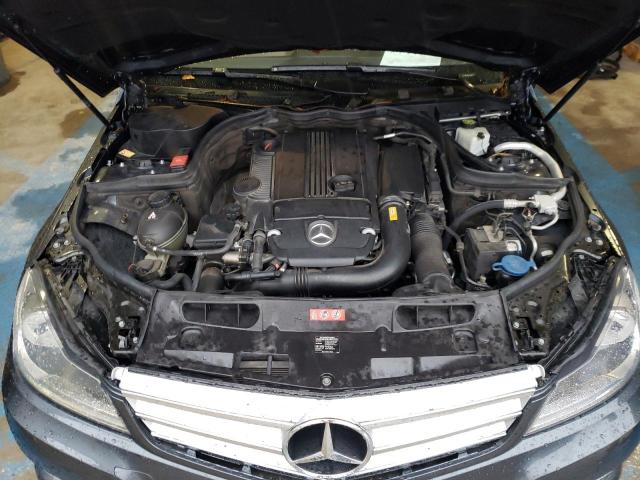 Photo 6 VIN: WDDGF4HB2DR282675 - MERCEDES-BENZ C 250 