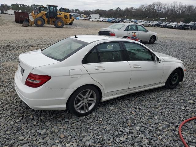 Photo 2 VIN: WDDGF4HB2EA945713 - MERCEDES-BENZ C-CLASS 