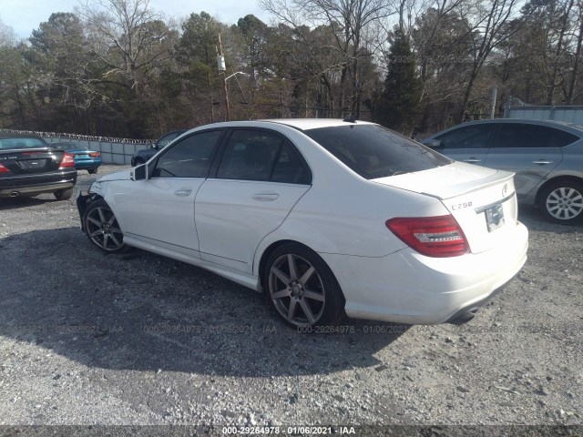 Photo 2 VIN: WDDGF4HB2EA957828 - MERCEDES-BENZ C-CLASS 