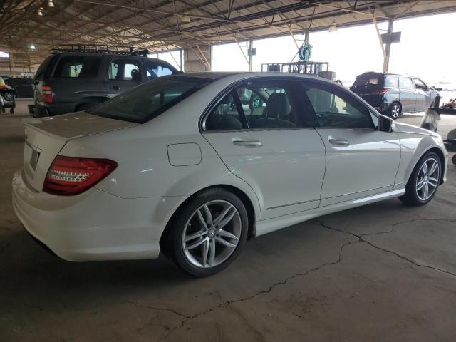 Photo 2 VIN: WDDGF4HB2EA960759 - MERCEDES-BENZ C-CLASS 