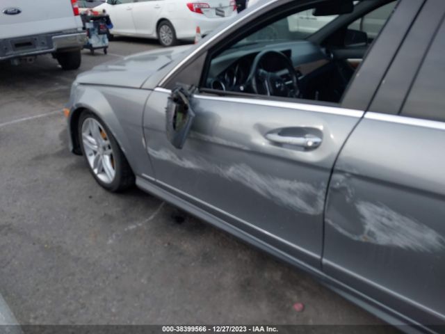 Photo 5 VIN: WDDGF4HB2EA964150 - MERCEDES-BENZ C 250 